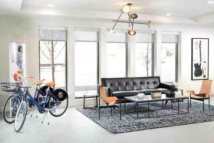 1011 S Main St #A4 - Photo 4 of 32