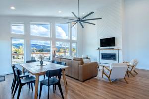 featured image of 363 Palisade Trl