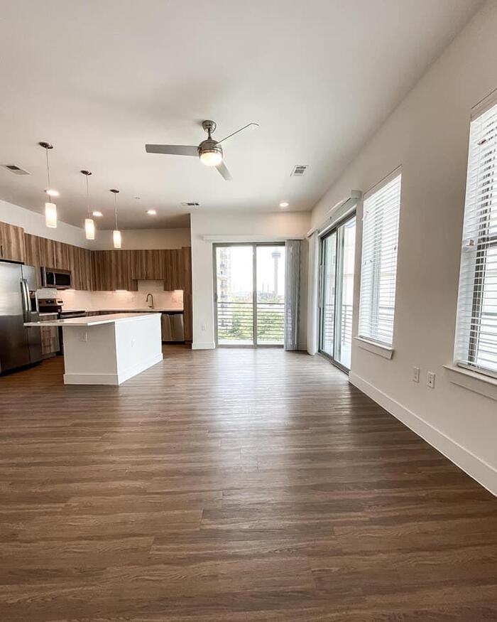 227 Dwyer Ave #C6 - Photo 3 of 11