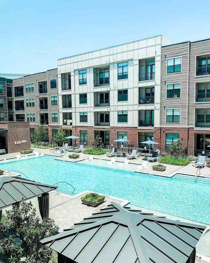 15250 Quorum Dr #B3 - Photo 4 of 30