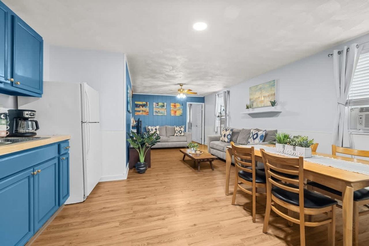 1427 West Ocean View Avenue - Photo 3 of 13