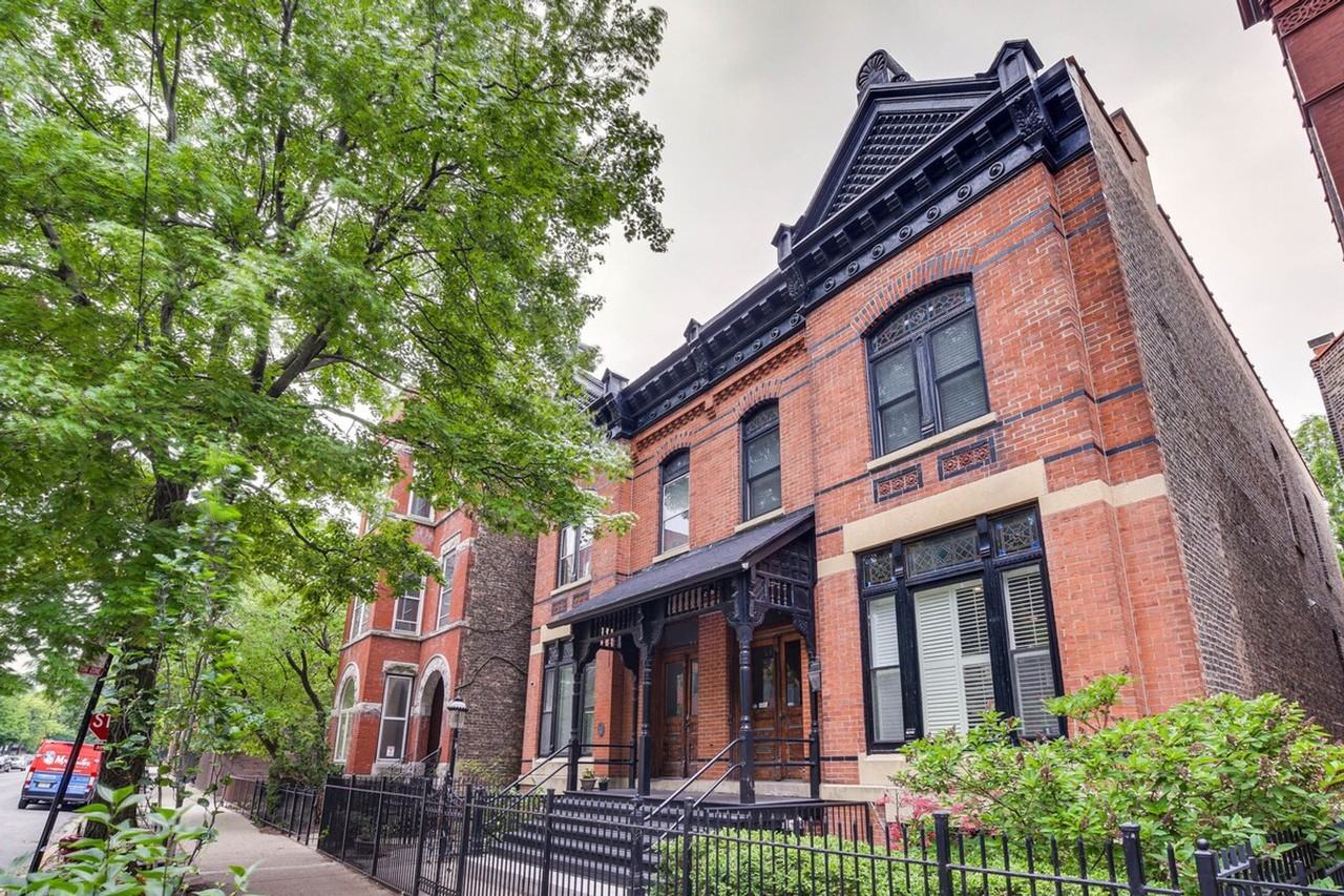 2238 N Geneva Ter #1306104P - Photo 2 of 26