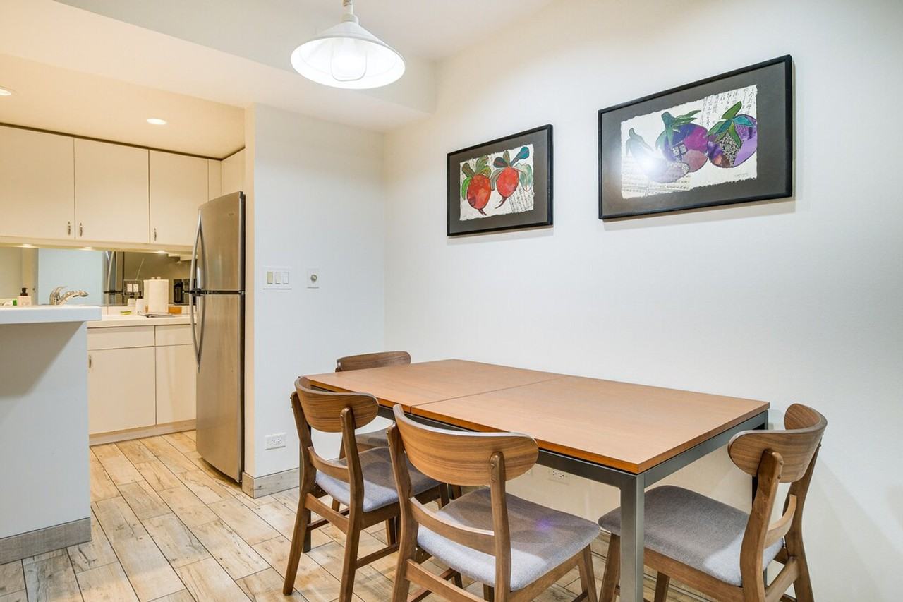 2238 N Geneva Ter #1306104P - Photo 5 of 26