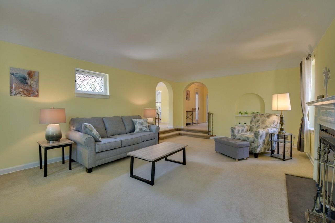 10508 S Claremont Ave #1305927P - Photo 2 of 25