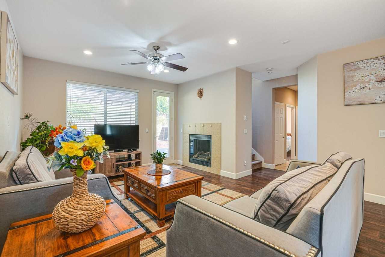 140 Lawlor Ct #1307443P - Photo 2 of 32