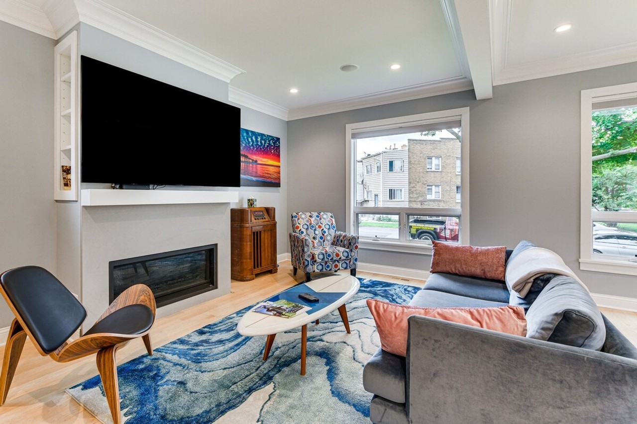 4727 N Kiona Ave #1306596P - Photo 2 of 38