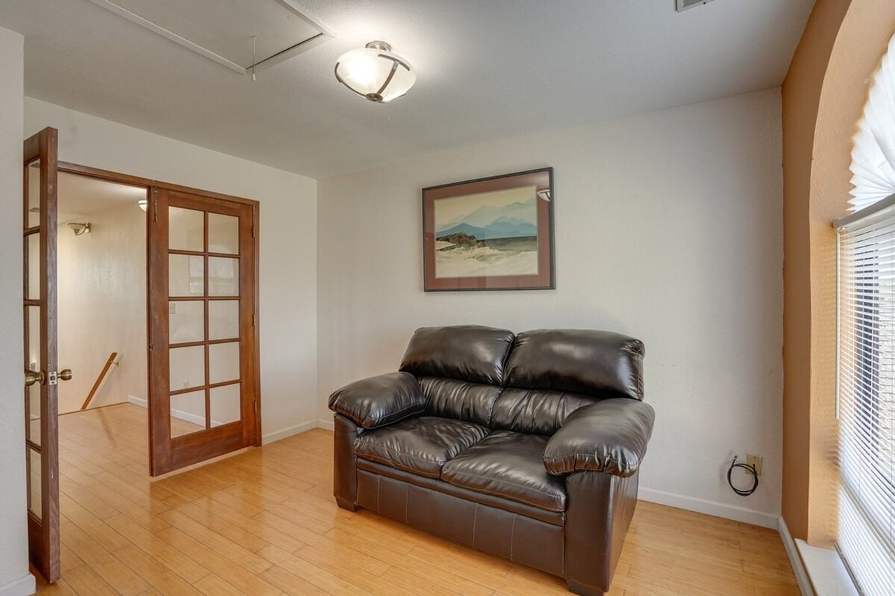 420 Phoenix Cir #1304931P - Photo 6 of 42