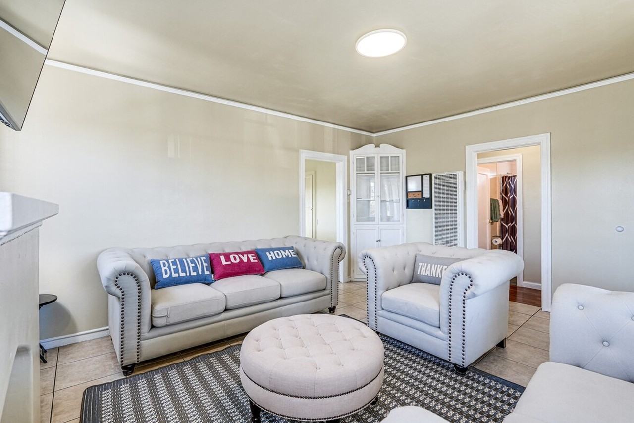 1218 84th Ave #1305190P - Photo 4 of 25