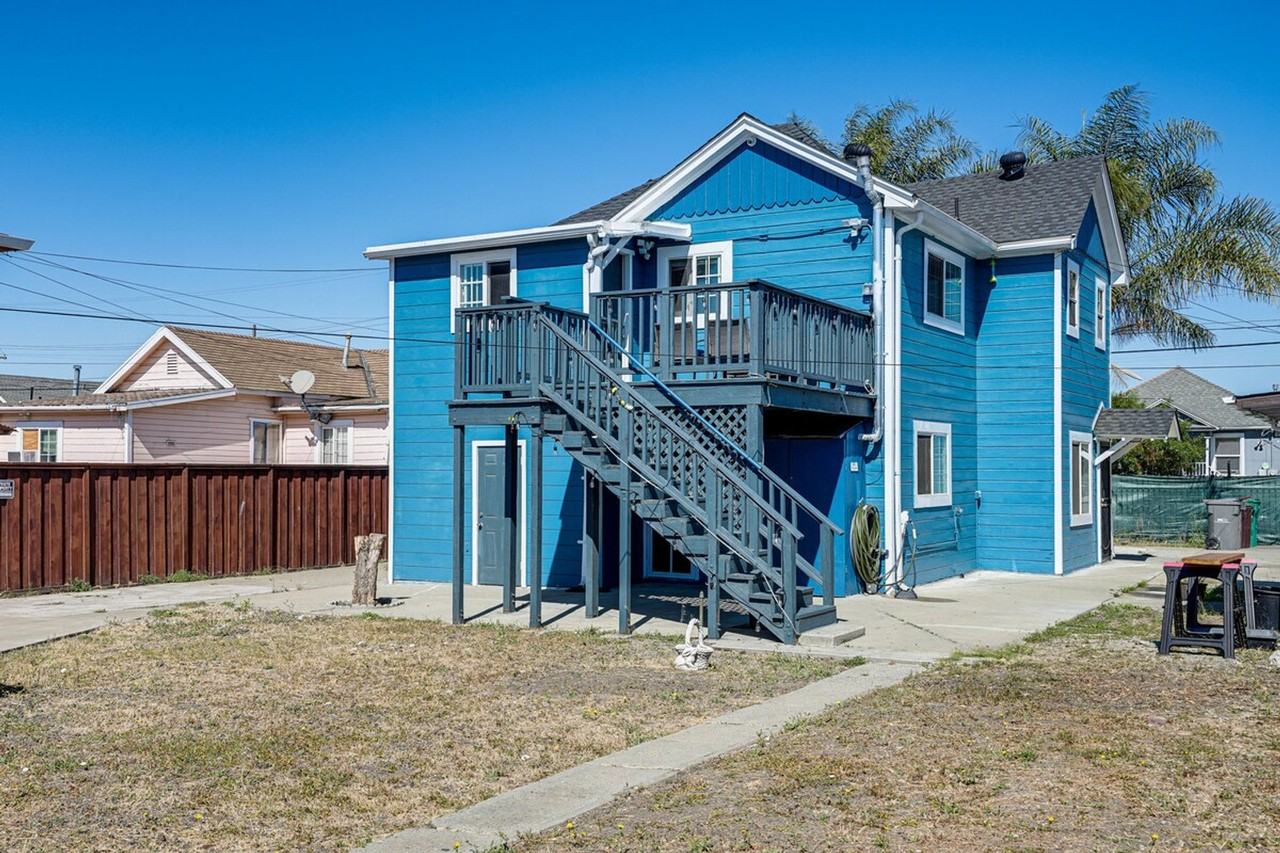 1218 84th Ave #1305190P - Photo 7 of 25