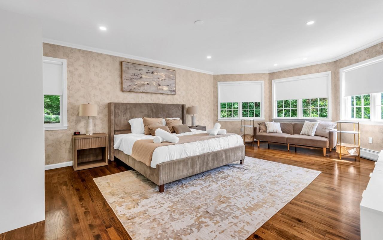 7 Pymm Ct #1328117P - Photo 4 of 49