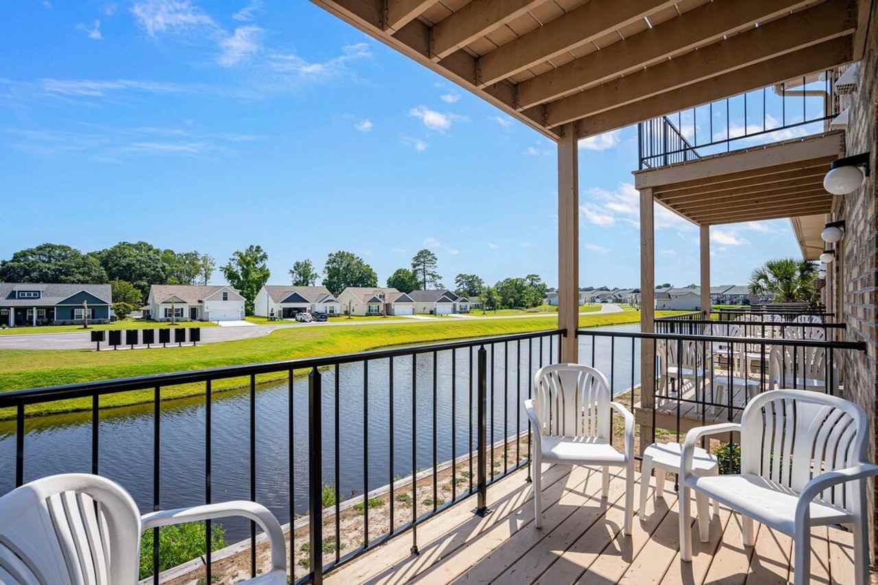 208 Double Eagle Dr #1329046P - Photo 3 of 45