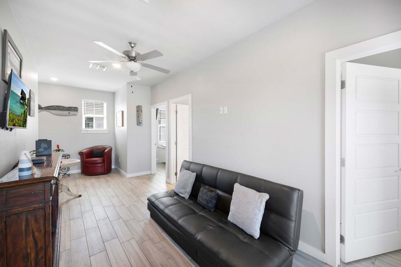 1701 S Station St #1325621P - Photo 6 of 36