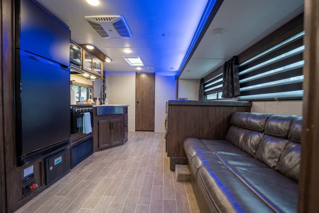 1905 W Saint Louis St #1324836P - Photo 3 of 32