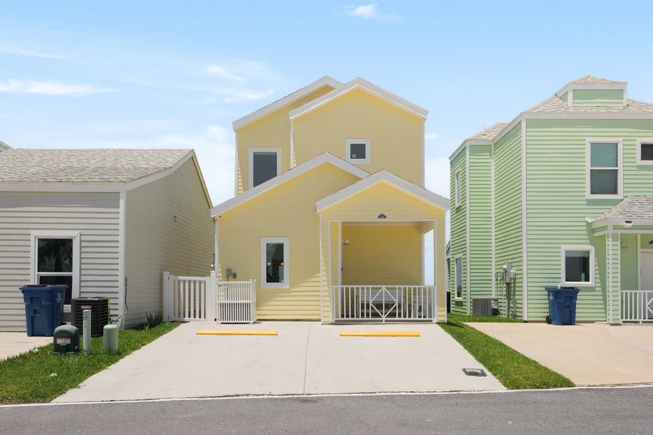 106 Las Joyas Blvd #1329021P - Photo 7 of 45