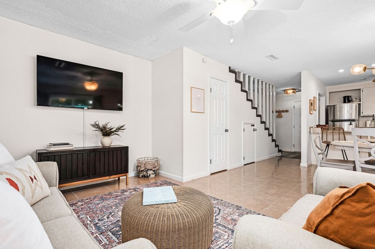 17462 Front Beach Road - Photo 4 of 50