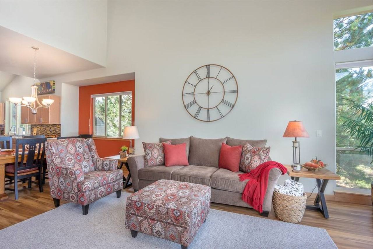 11043 Village Loop #1330989P - Photo 3 of 23