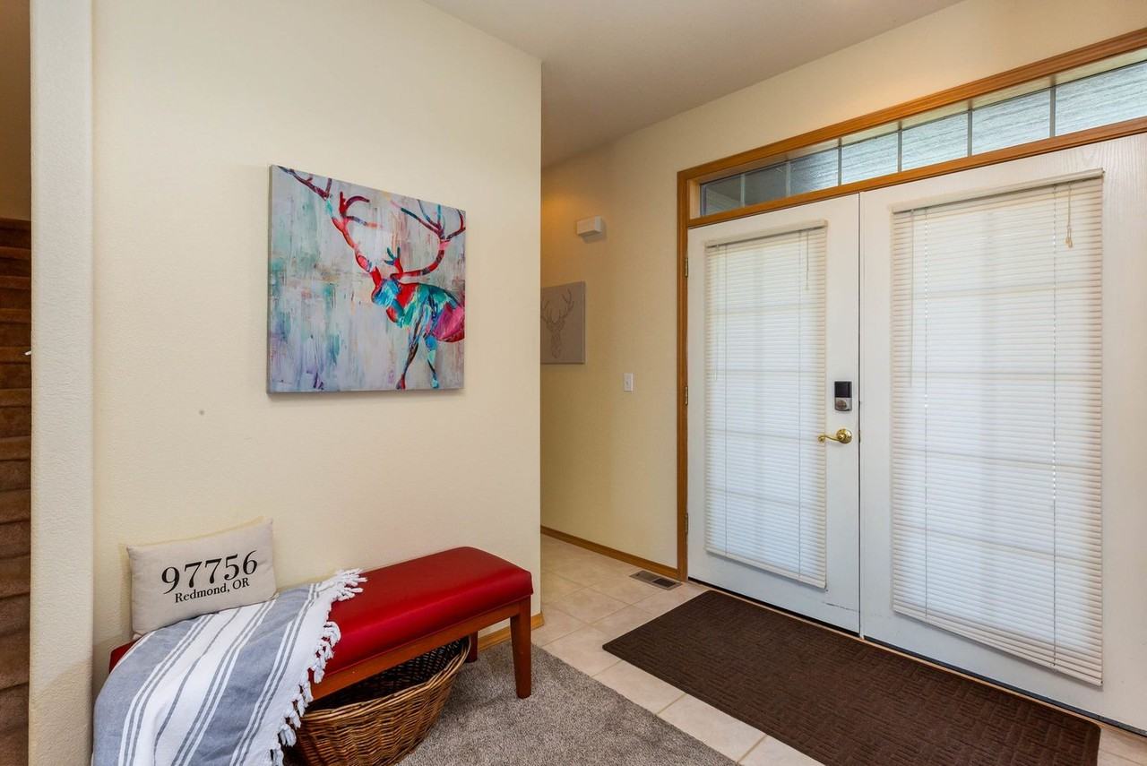 951 Golden Pheasant Dr #1330988P - Photo 6 of 34