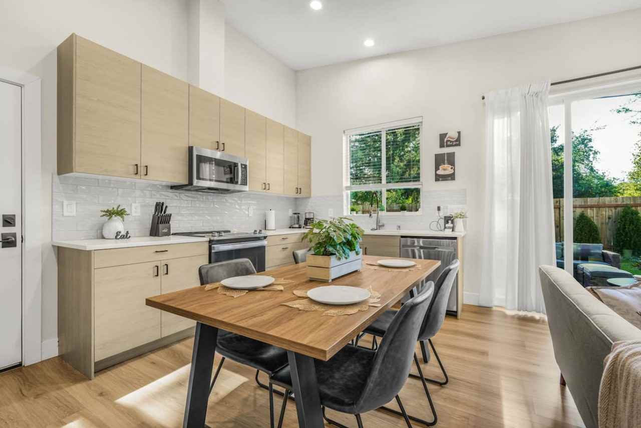 15206 Northeast 96th Street #1334333P - Photo 2 of 36