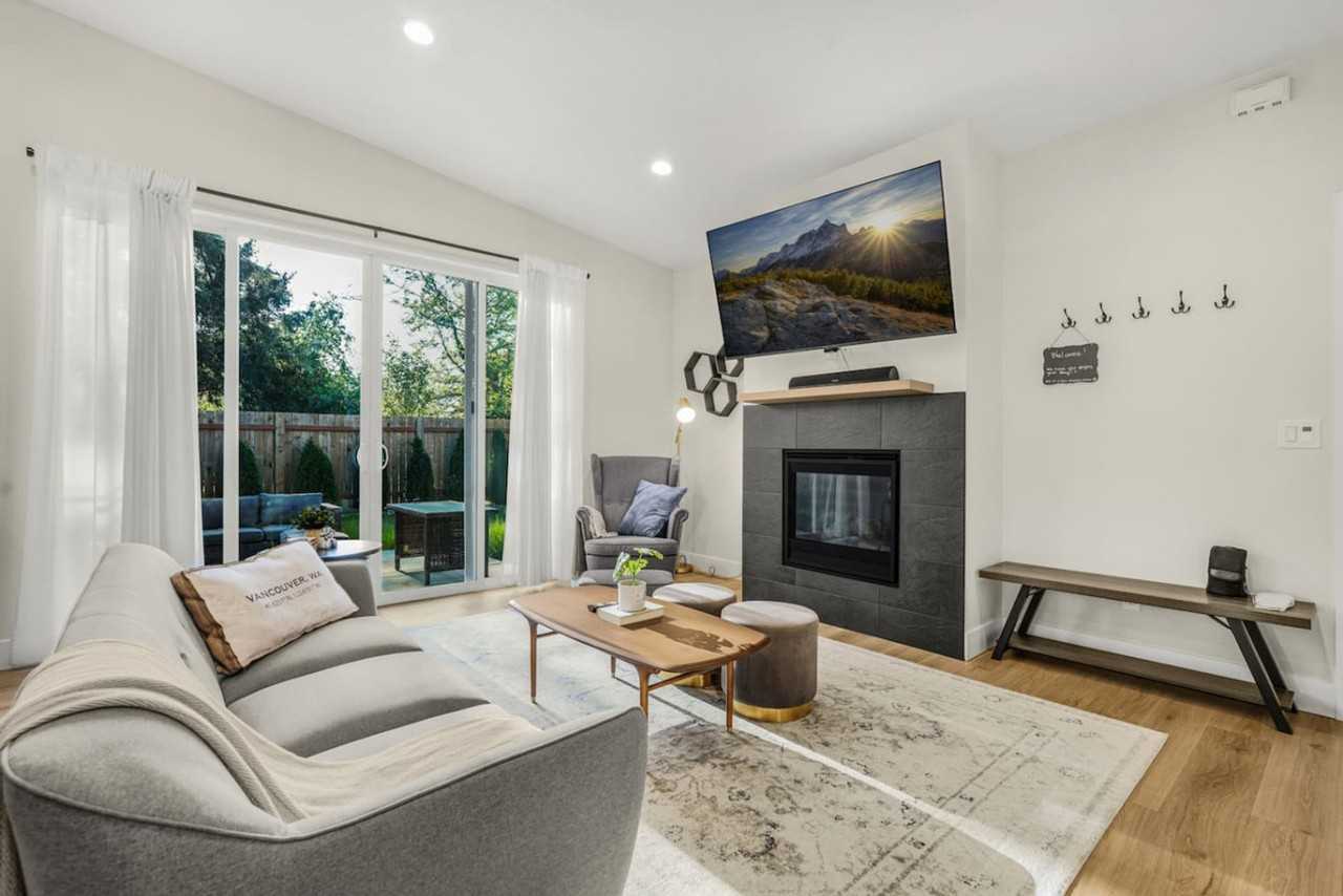 15206 Northeast 96th Street #1334333P - Photo 7 of 36