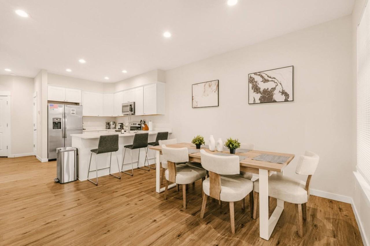 3213 Grand Blvd #1334337P - Photo 4 of 40