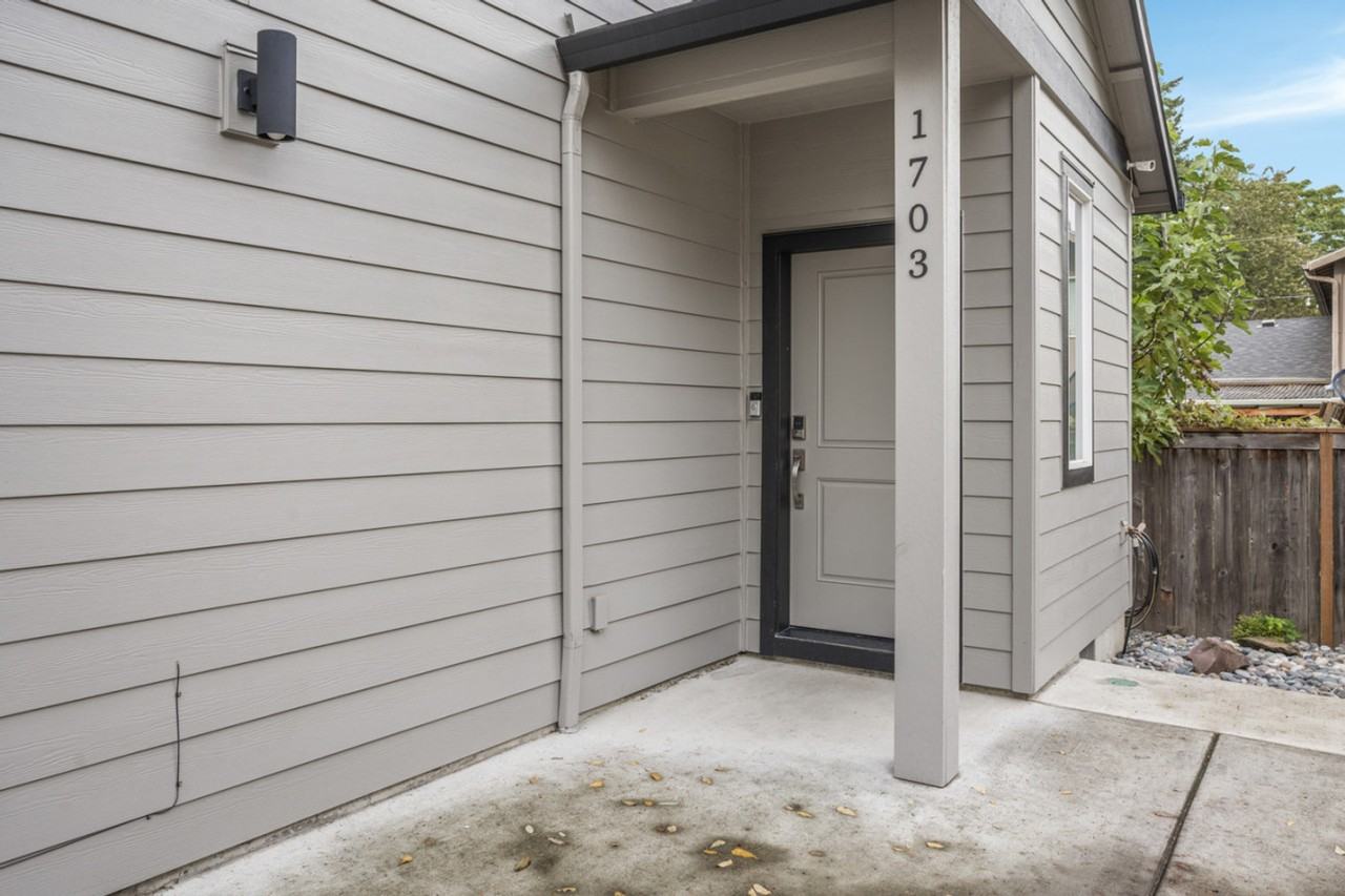 1703 Se 176th Ave #1334332P - Photo 6 of 23