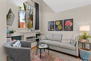 243 S Gregg Ave - Photo 1 of 1