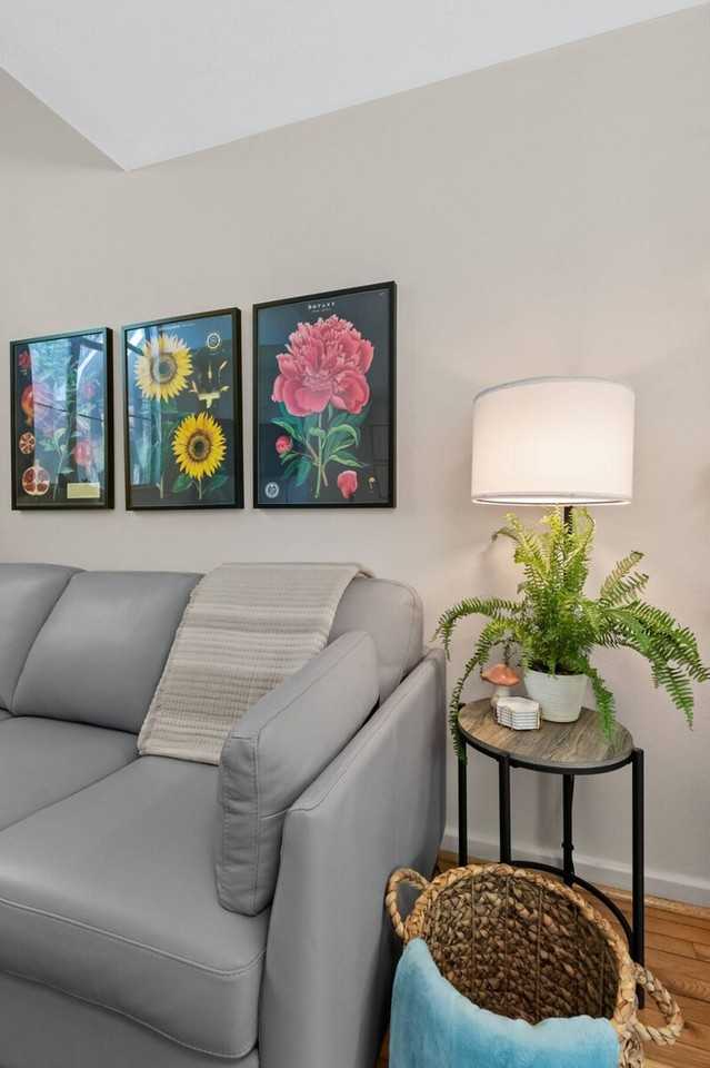 243 S Gregg Ave #1332373P - Photo 2 of 30