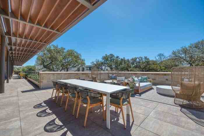 3310 Oakwell Ct #B4 - Photo 5 of 25