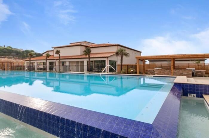 16735 La Cantera Pkwy #B4 - Photo 3 of 22