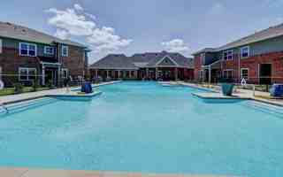 featured image of 300 Trailhouse Ln #B1