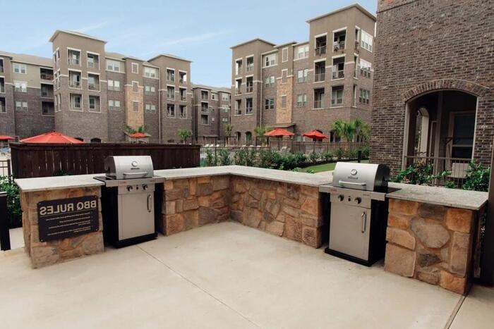 7920 Collin David South Dr #D1 - Photo 4 of 25