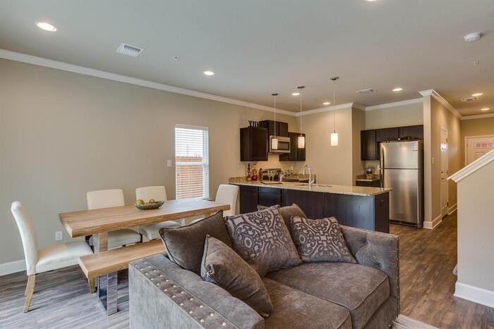 9806 Via Belcara #D1 - Photo 2 of 17