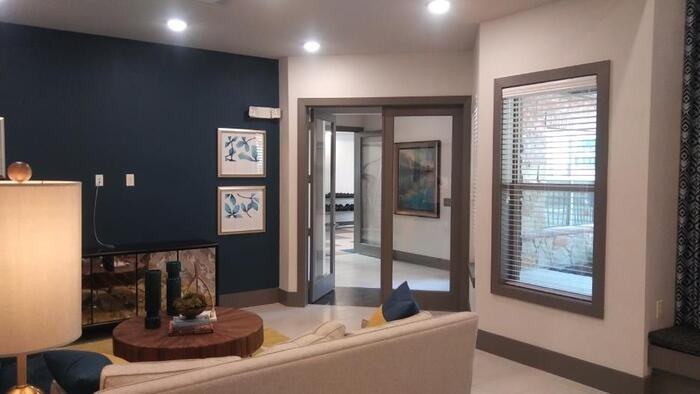 1315 W Brown St #D3 - Photo 3 of 6