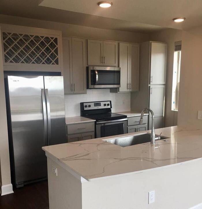 1199 N Broadway St #A2 - Photo 7 of 8