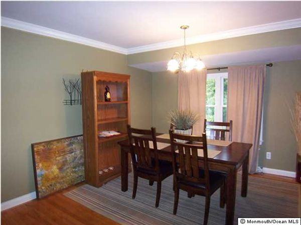 11 Spring Garden Rd - Photo 3 of 6