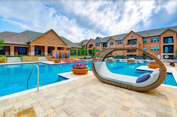 1501 Meridian Dr #B5 - Photo 2 of 40