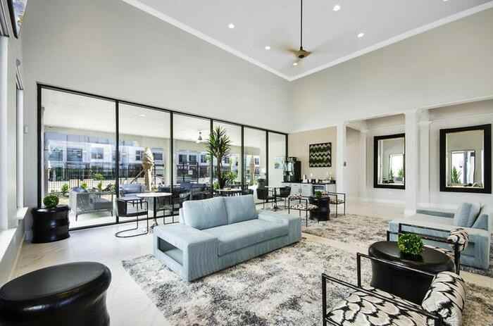 1890 Mercer Pkwy #E1 - Photo 2 of 16