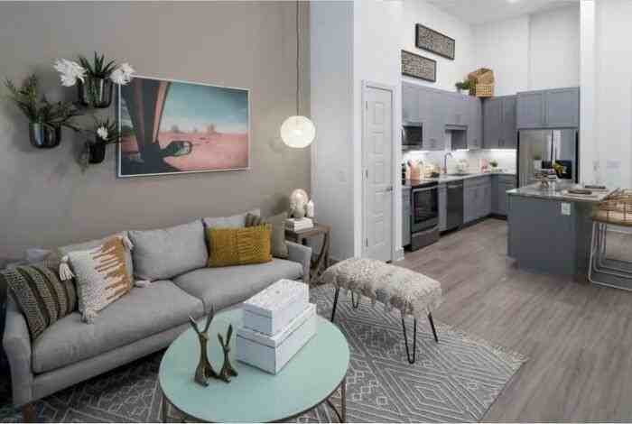 6310 Naaman Forest Blvd #D2 - Photo 7 of 11