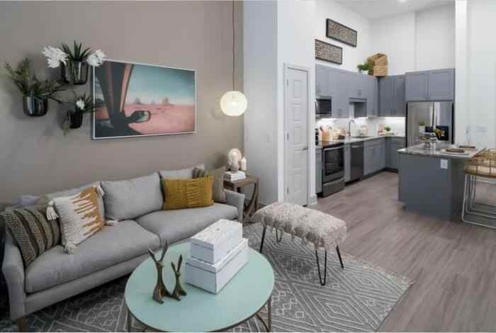 6310 Naaman Forest Blvd #C4 - Photo 7 of 13