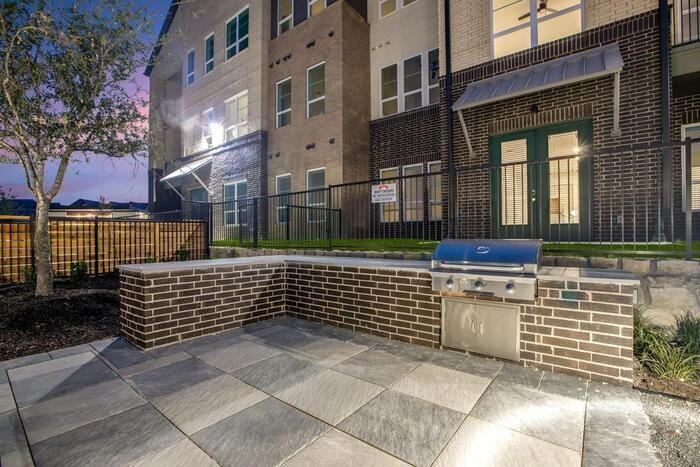 16220 Phoebe Rd #B7 - Photo 5 of 33