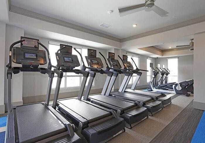 1900 N Beckley Ave #C12 - Photo 5 of 22