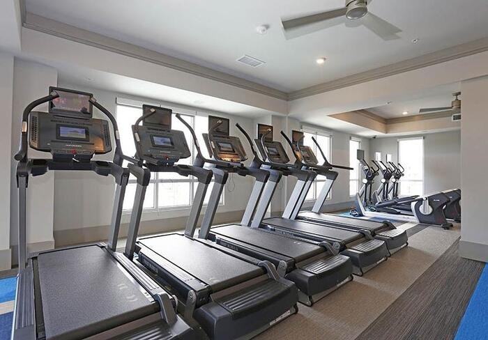 1900 N Beckley Ave #B6 - Photo 5 of 22