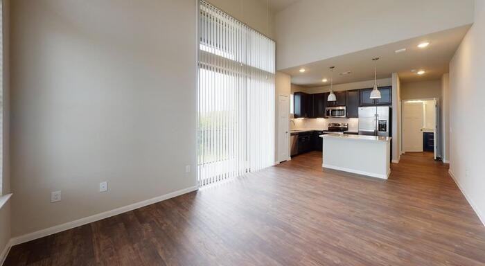 6804 Henneman Way #B5 - Photo 6 of 15