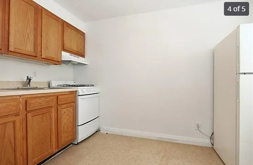 2601 Fairview Ave #C - Photo 4 of 5