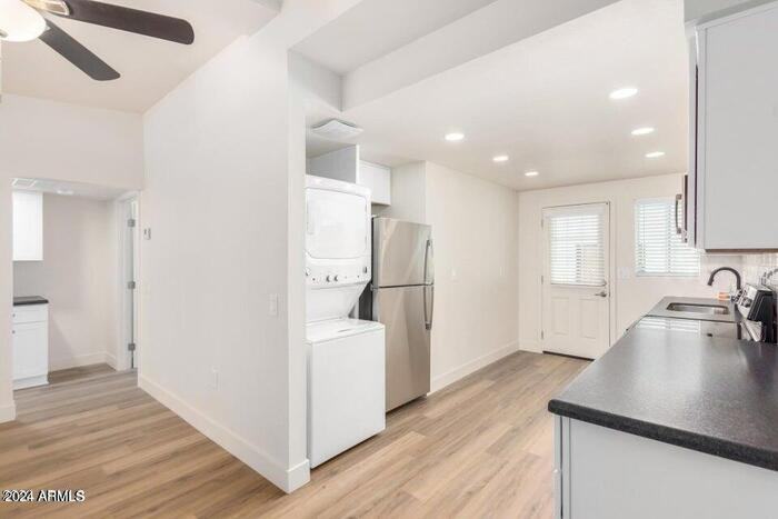 6049 West Laurie Lane #3 - Photo 5 of 16