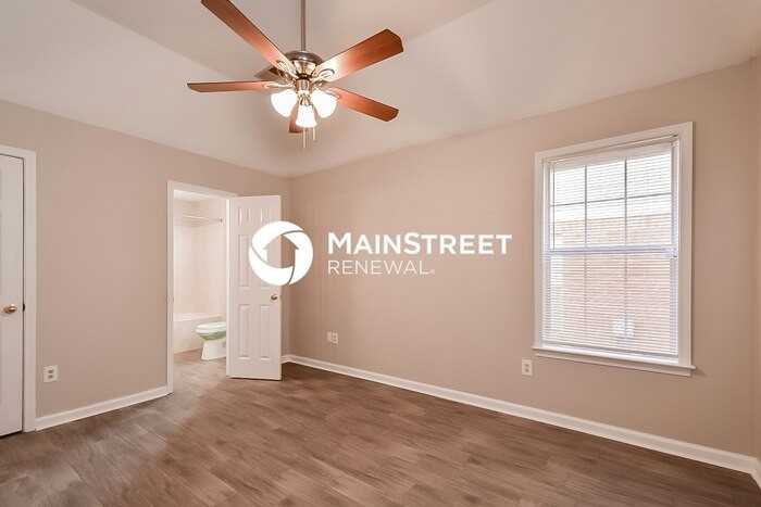 610 South Ashley Glen Circle - Photo 7 of 14