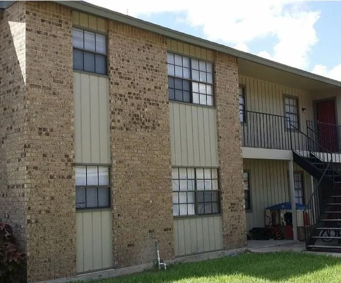 709 Tumbleweed Dr #4 - Photo 2 of 19