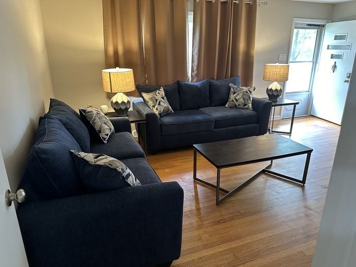 1921 Edgerton Dr - Photo 2 of 25