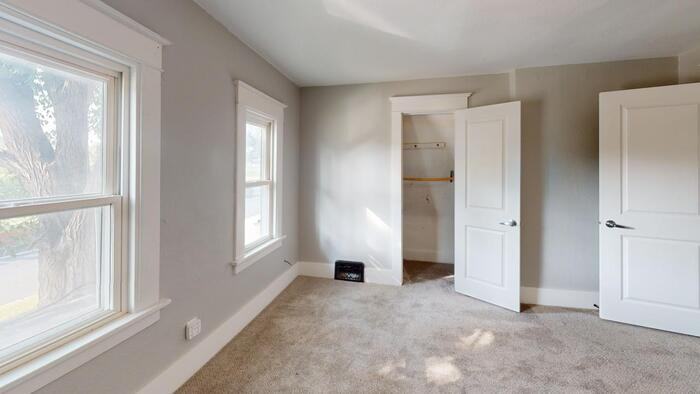 711 N 9th St - Photo 6 of 17