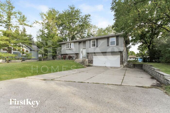 325 Ramble Rd - Photo 2 of 15